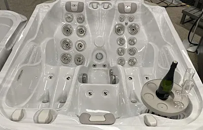 3 persoons spa Soulmate – compacte en energiezuinige jacuzzi voor kleine tuin