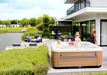 Passion Spas: Energieeffiziente Outdoor Whirlpools und Wärmepumpen Energiekosten sparen mit der Passion Spas Serie – Ihr luxuriöser Outdoor Whirlpool