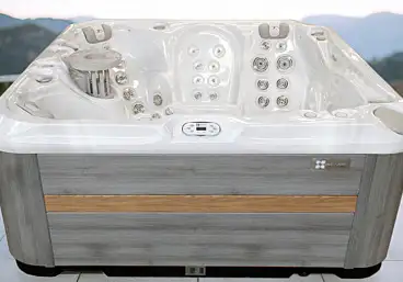 Nieuwe Passion Spas in Sterling White en Grey/Oak afwerking – Luxe design